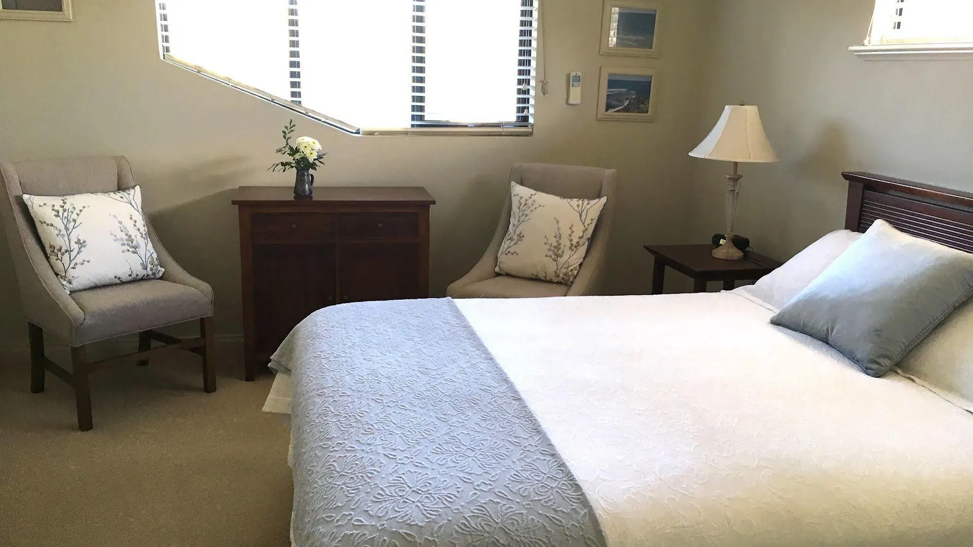 Trigg Retreat Bed & Breakfast Perth